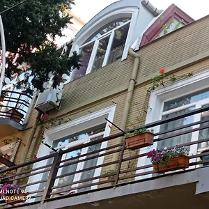 guesthouse-melikishvili-57.batumihotels.net/